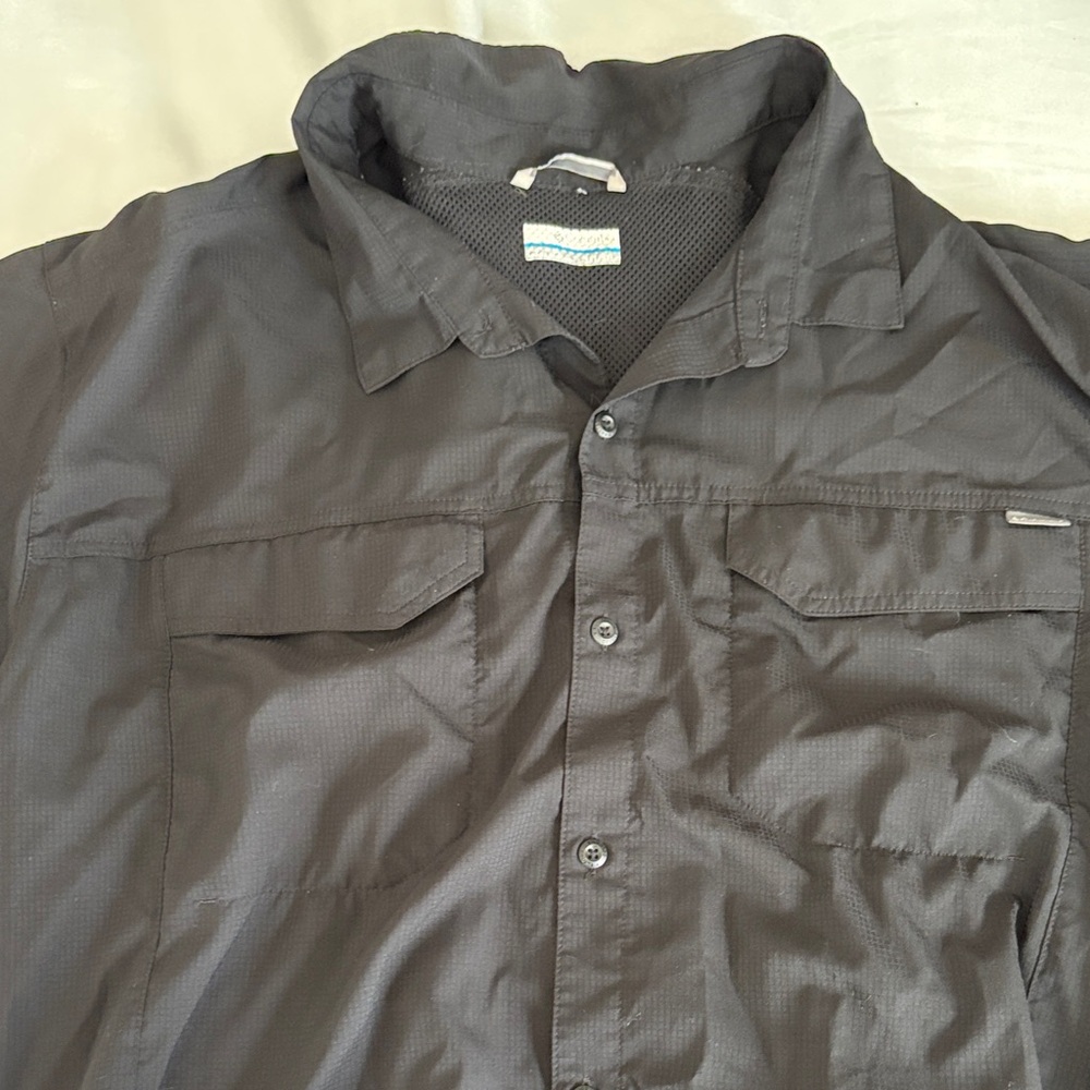 Columbia Men's Black Button-Up pfg shirt